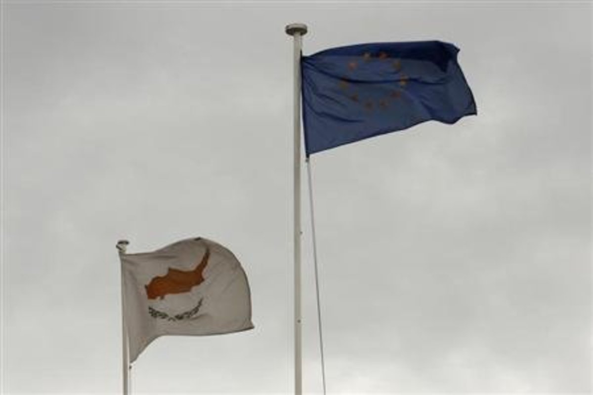 Οι όροι της ΕΕ στην Κύπρο! – “Κούρεμα αλλιώς λίρα”, διαμηνύει αξιωματούχος!