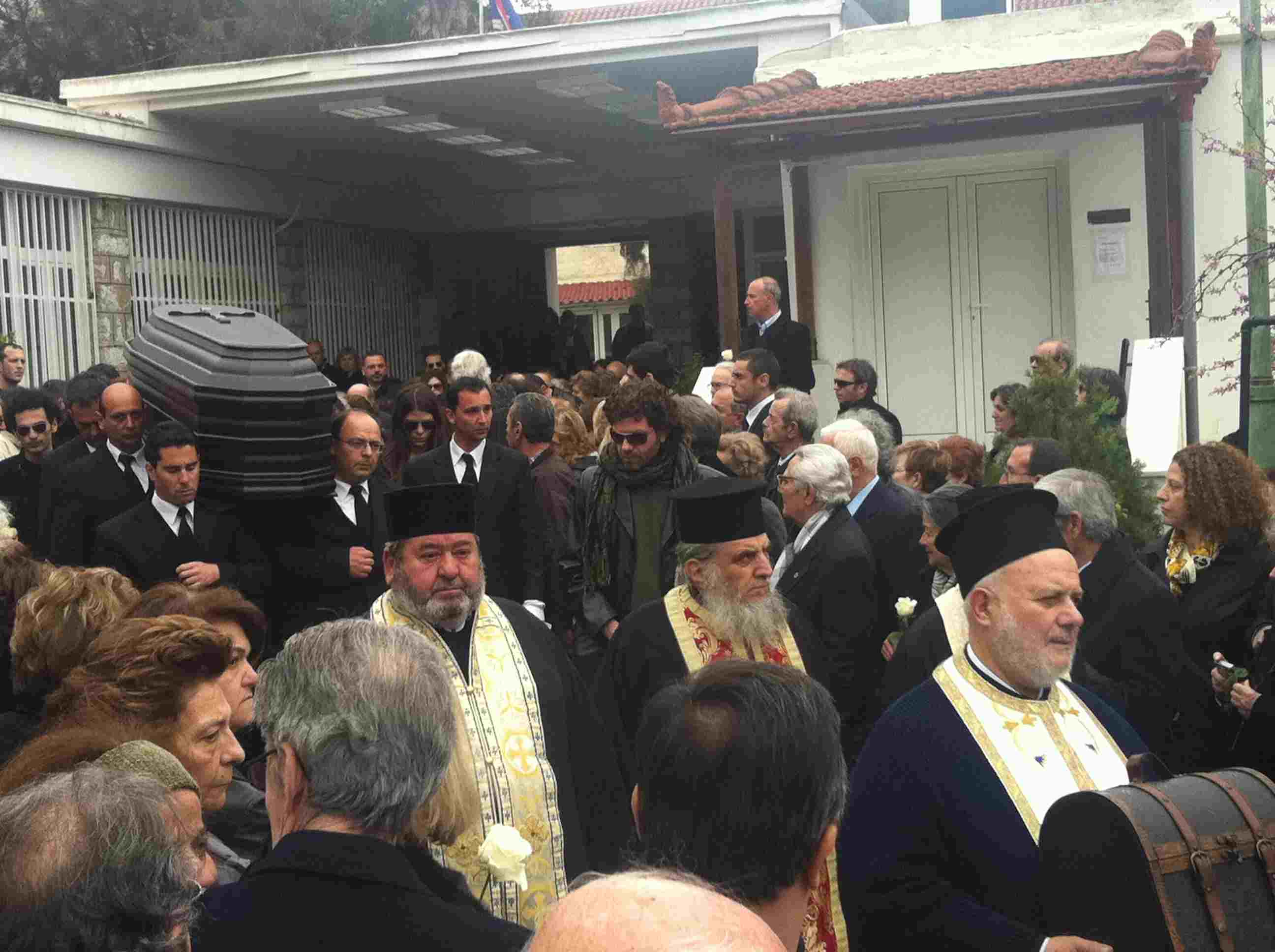 Στερνό αντίο στον μεγάλο Ιάκωβο Καμπανέλλη