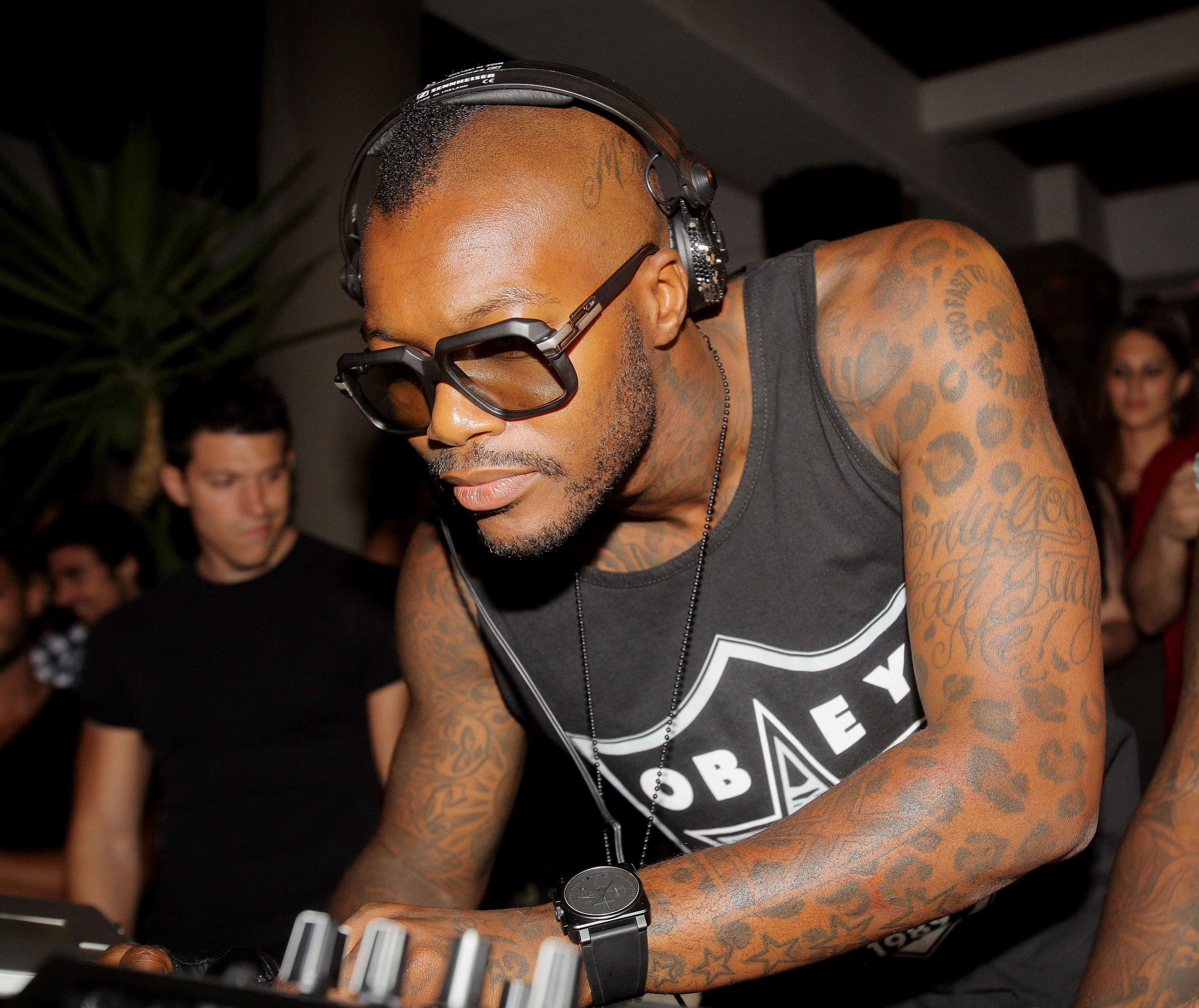 Σισέ: Είναι ηλίθιος ο πρόεδρος!