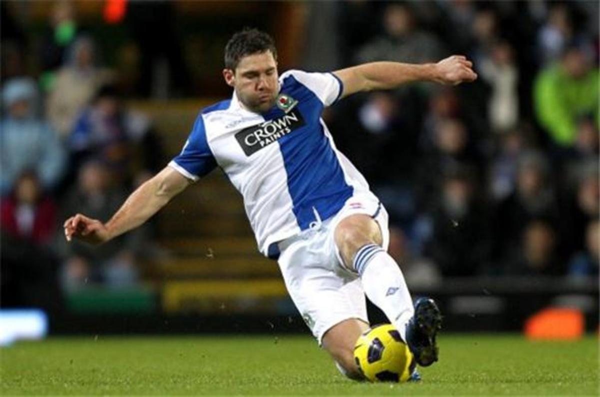 Σενάριο… από Αγγλία – “Κοιτάζει” Νταν ο Ολυμπιακός