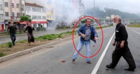 Καζάνι που βράζει η Τουρκία – Αποκλειστικό: Αυτός είναι ο διαδηλωτής που λίγο μετά έπεσε νεκρός