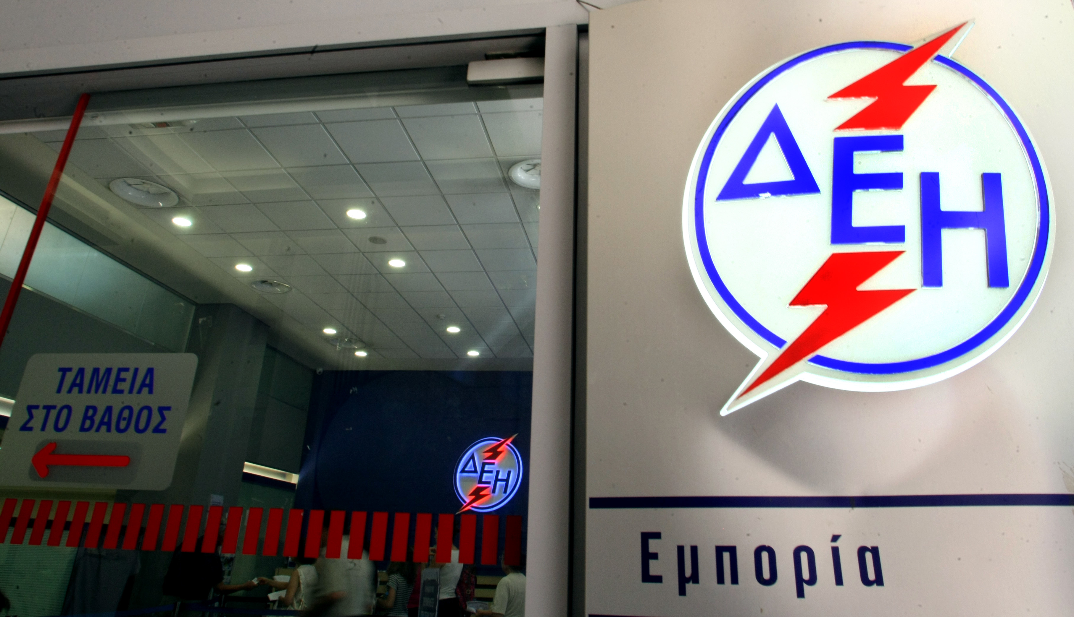 Νόμος του κράτους η μικρή ΔΕΗ μέσα από μία θυελλώδη ψηφοφορία – Το σχέδιο του ΣΥΡΙΖΑ για να πιέσει τον Κάρολο Παπούλια