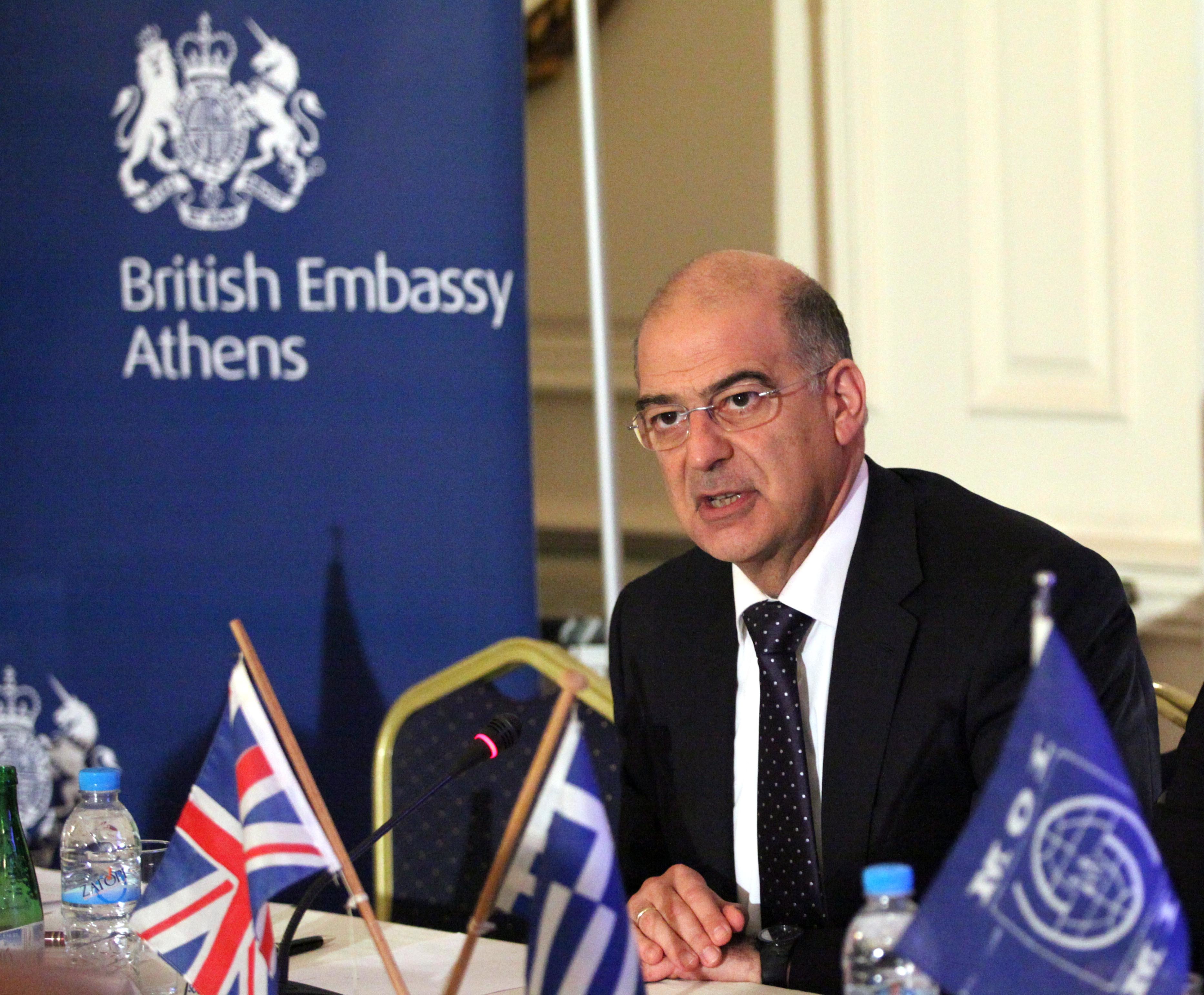 Πρόγραμμα επαναπατρισμού μεταναστών που ζουν στην Ελλάδα χρηματοδοτεί η Βρετανία