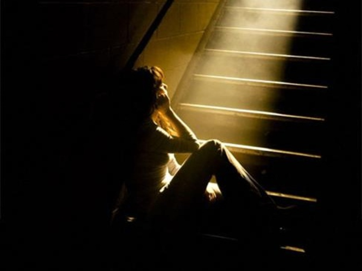 Δεν επέτρεπαν σε 14χρονη να ρίξει το παιδί του βιαστή της