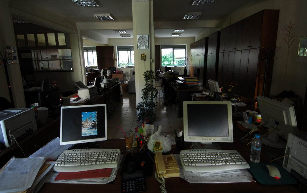 Δημόσιο: πρώτα αξιολόγηση … μετά απόλυση 25.000 υπαλλήλων