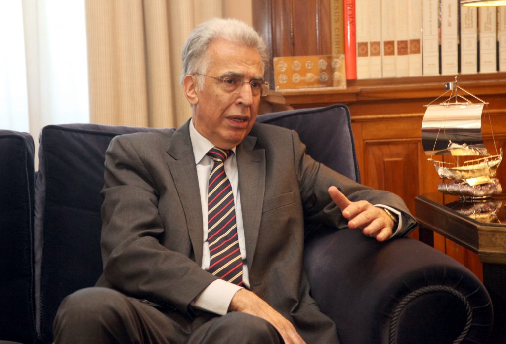 Αποχωρεί ο Νικηφόρος Διαμαντούρος από Ευρωπαίος Διαμεσολαβητής