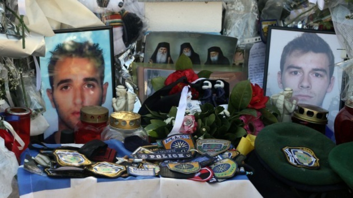 Ο δολοφόνος των αστυνομικών της ΔΙ.ΑΣ, καταδικάστηκε αλλά «πέταξε»…