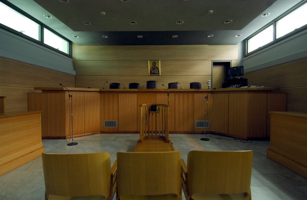 Κορυφώνονται οι κινητοποιήσεις δικαστών και δικηγόρων