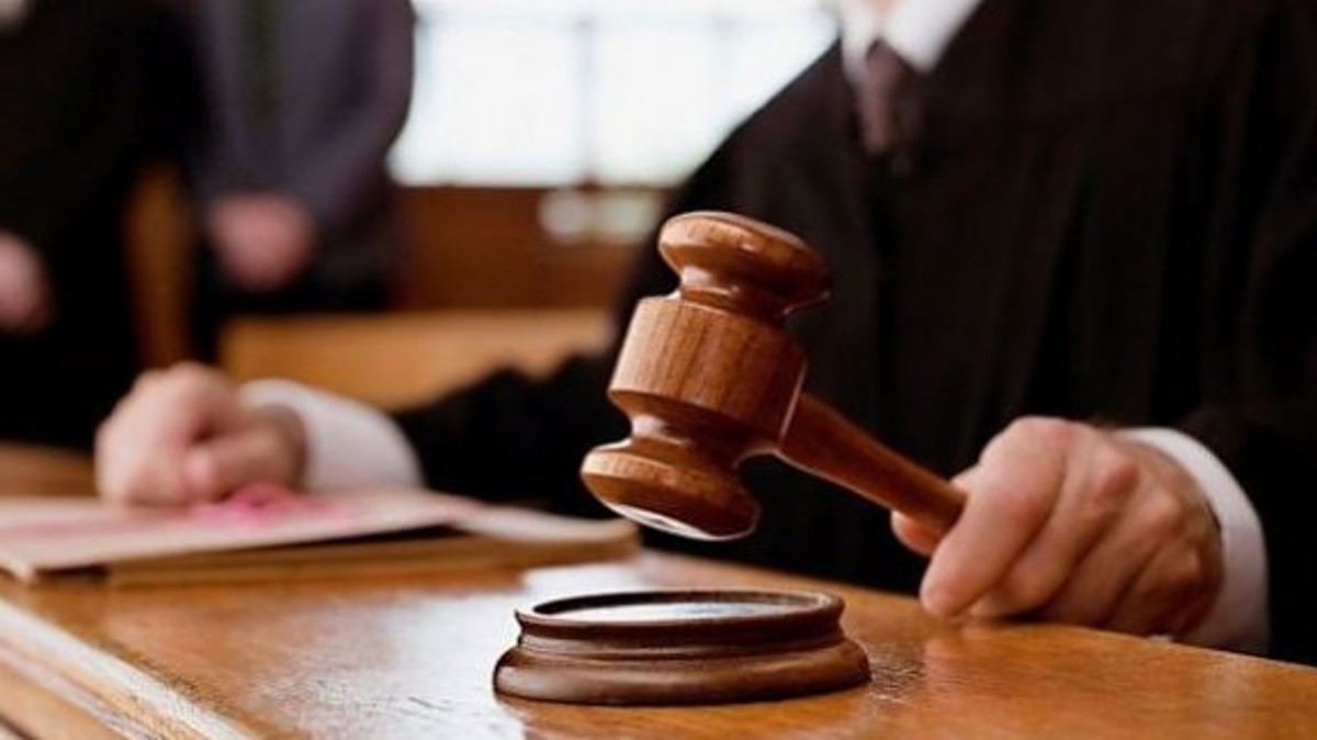 Ζητάει 2 εκατομμύρια ευρώ η ανήλικη θύμα του επιχειρηματία