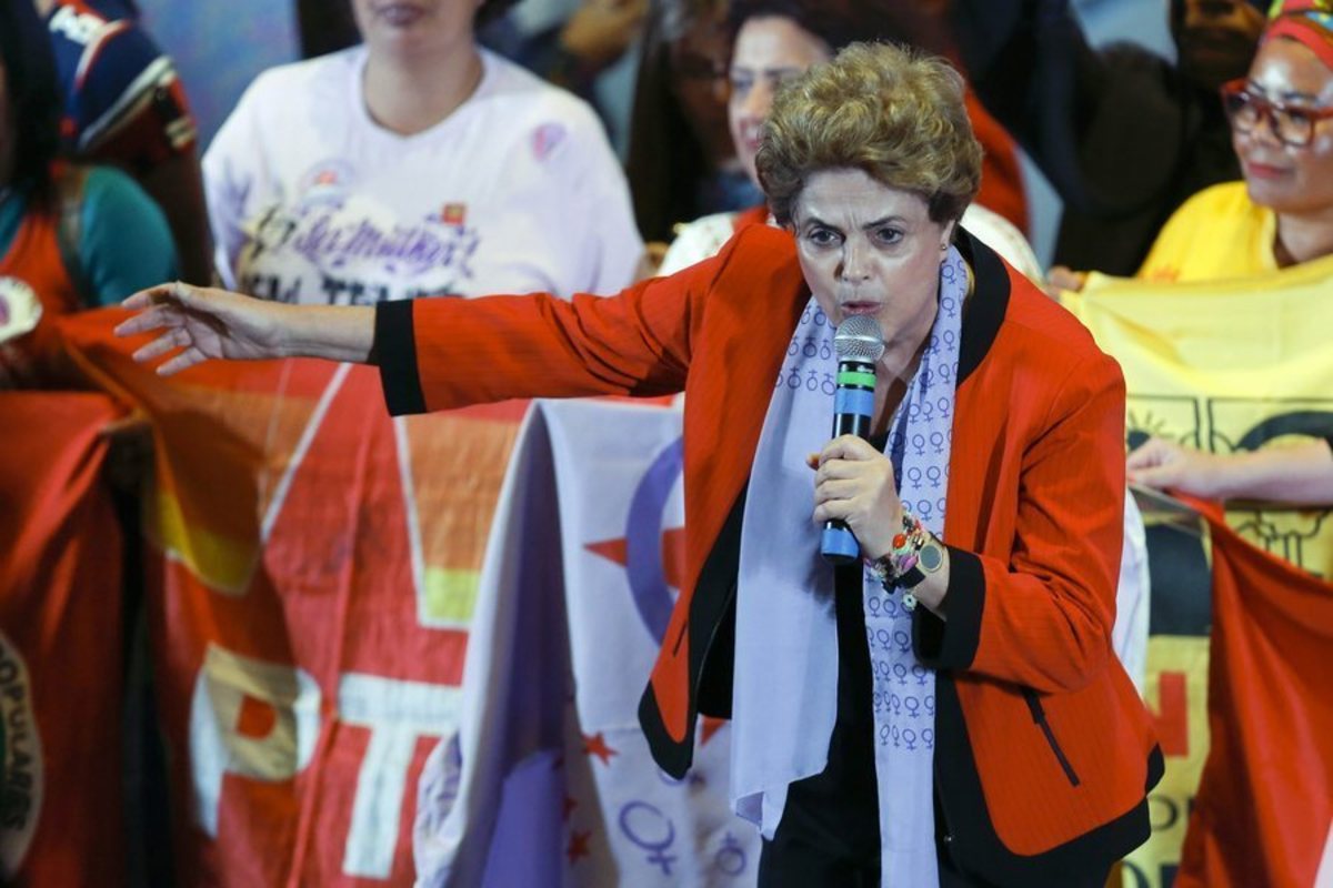 Βραζιλία: Παραπέμπουν σε δίκη τη Ντίλμα Ρουσέφ για το έλλειμμα