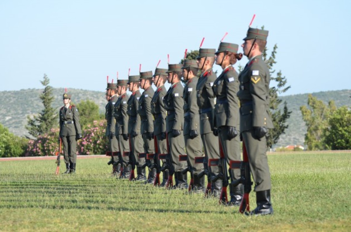 Ποια σχολή έχει την καλύτερη διμοιρία επιδείξεων;