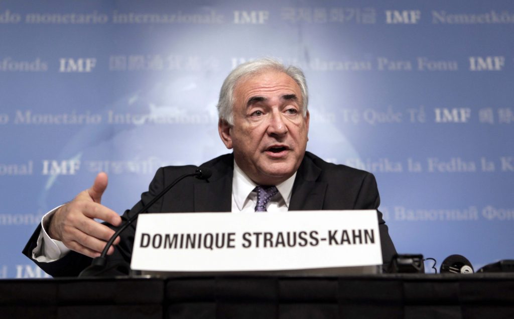 Καλύπτει τον Γ. Παπανδρέου το ΔΝΤ για τις δηλώσεις Στρος Καν