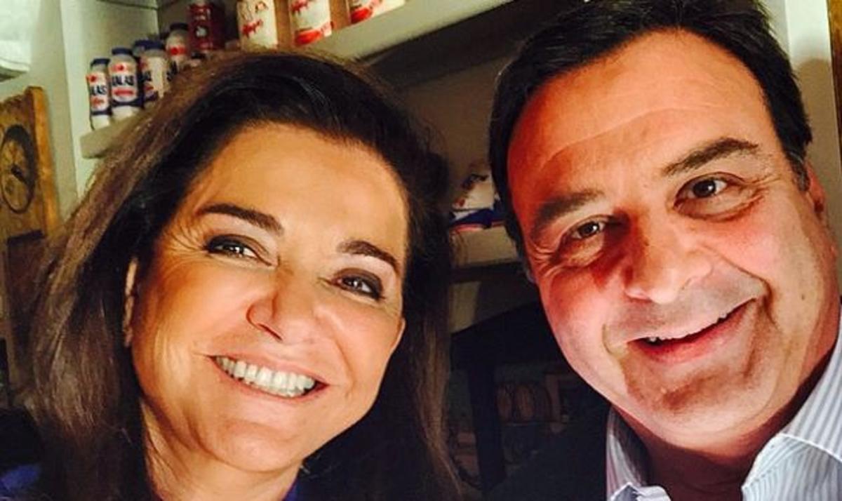 Ντόρα Μπακογιάννη: Έφτιαξε μελομακάρονα με συνταγή της Μαρίκας Μητσοτάκη! Φωτογραφίες