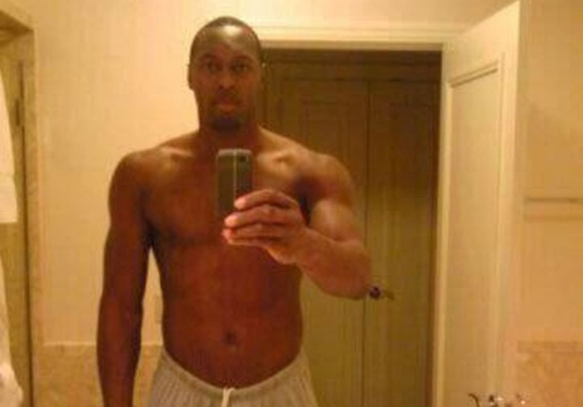 Ο Τζόι Ντόρσεϊ προκαλεί...