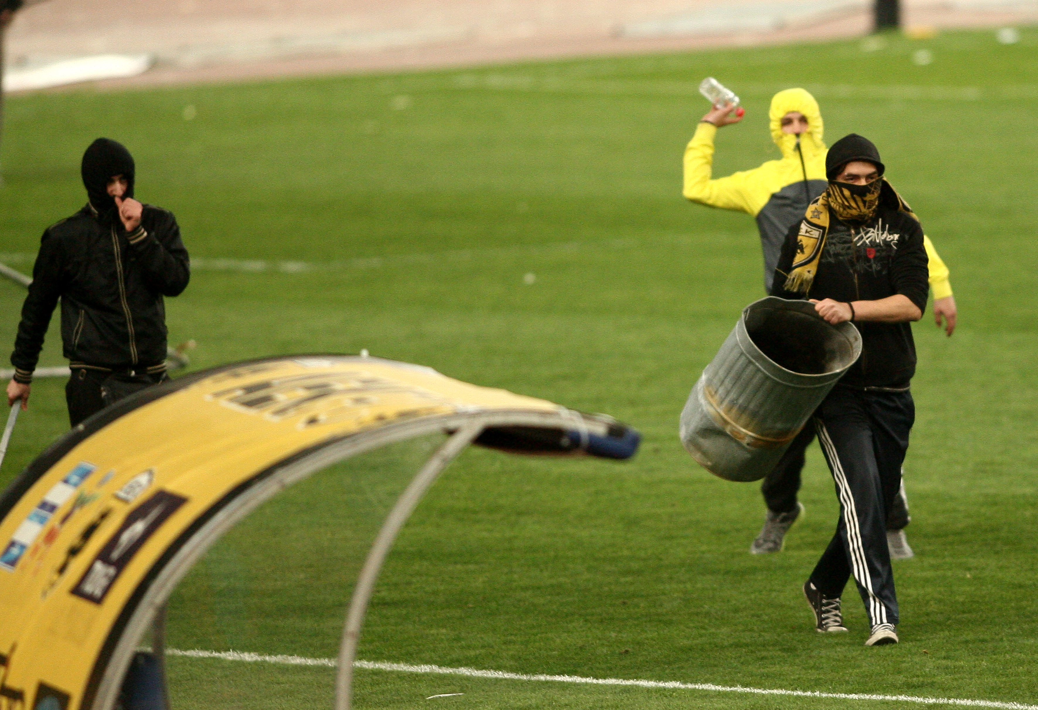 Συνελήφθησαν 15 οπαδοί στο ΟΑΚΑ