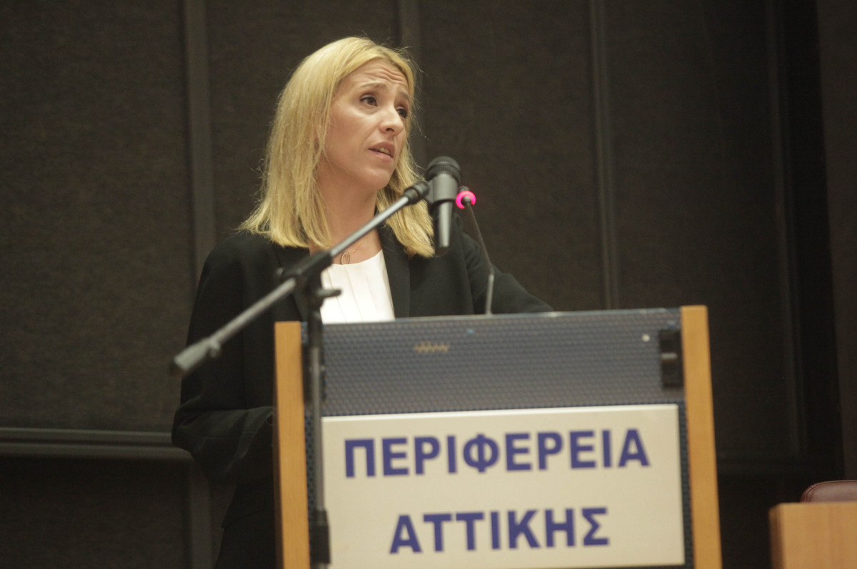 Η απάντηση για το διορισμό του αδελφού της Ρένας Δούρου