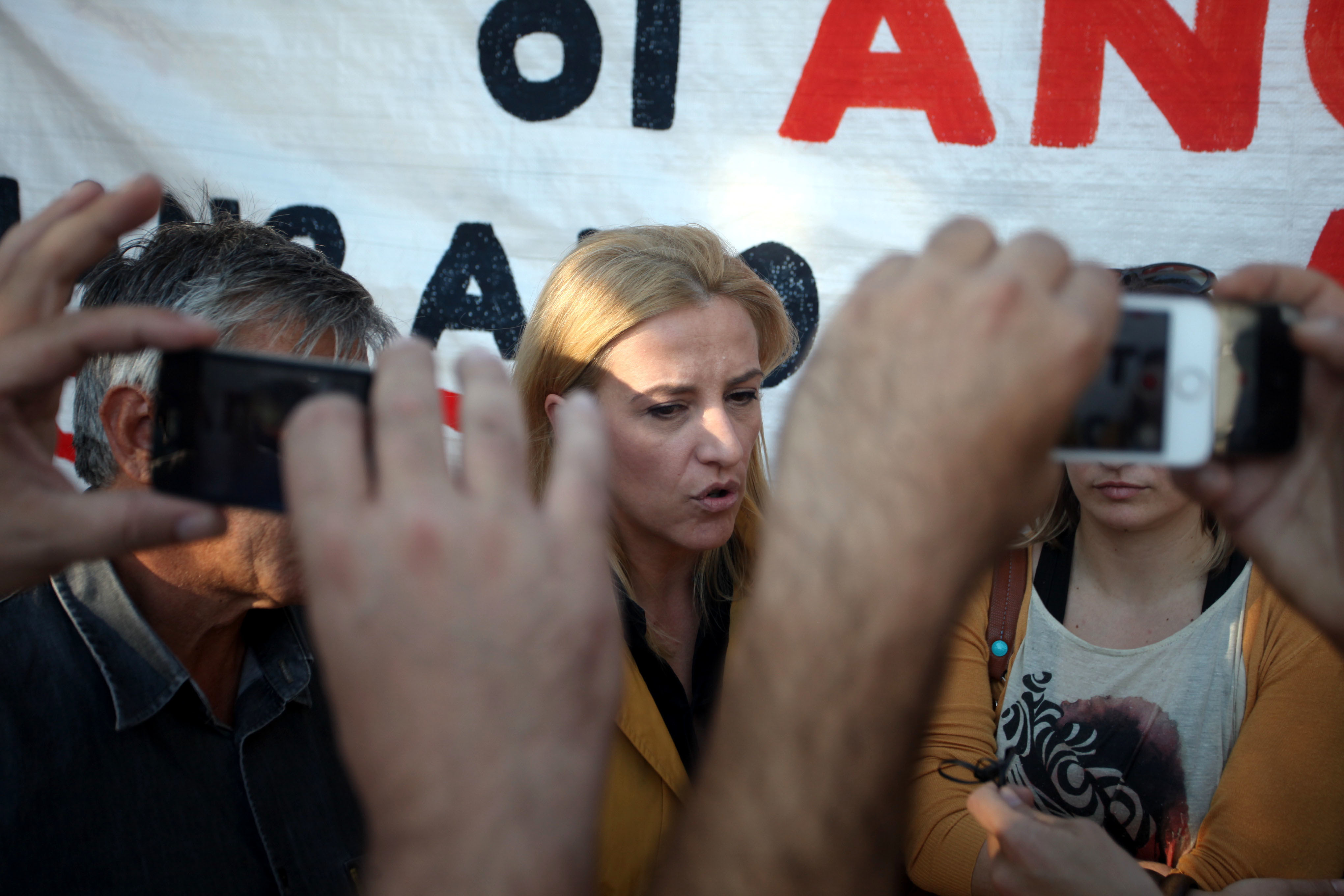 Δούρου για καθαρίστριες: Δεν δεσμευτήκαμε για προσλήψεις
