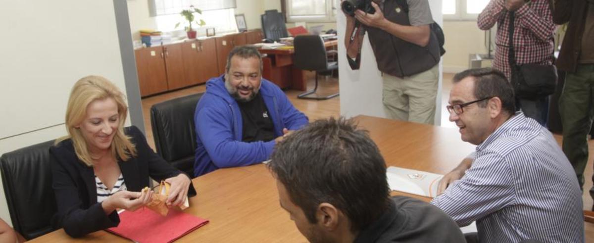 Δούρου: Βρήκαμε 4 με πλαστά πτυχία