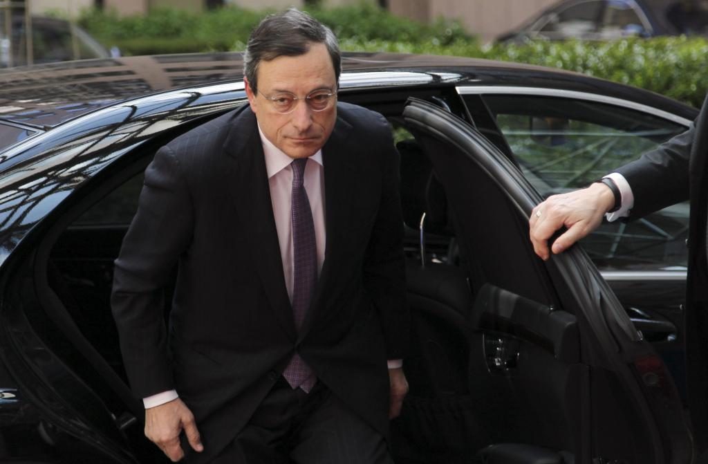 Ντράγκι: “Η ΕΚΤ θέλει την Ελλάδα στην ευρωζώνη”