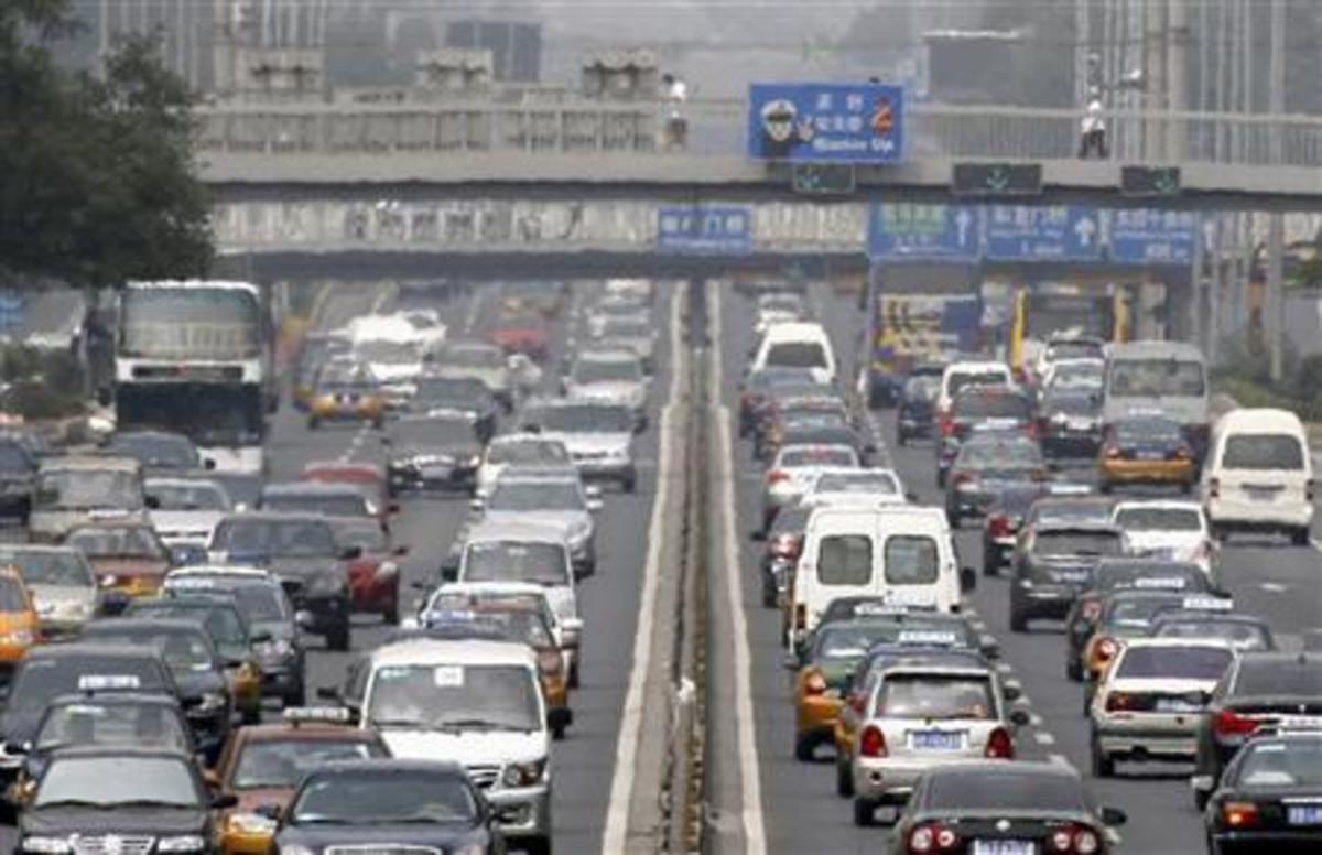 Οδήγησε 160.000 χιλιόμετρα με το ένα πόδι στο πεντάλ και το άλλο στο τιμόνι!