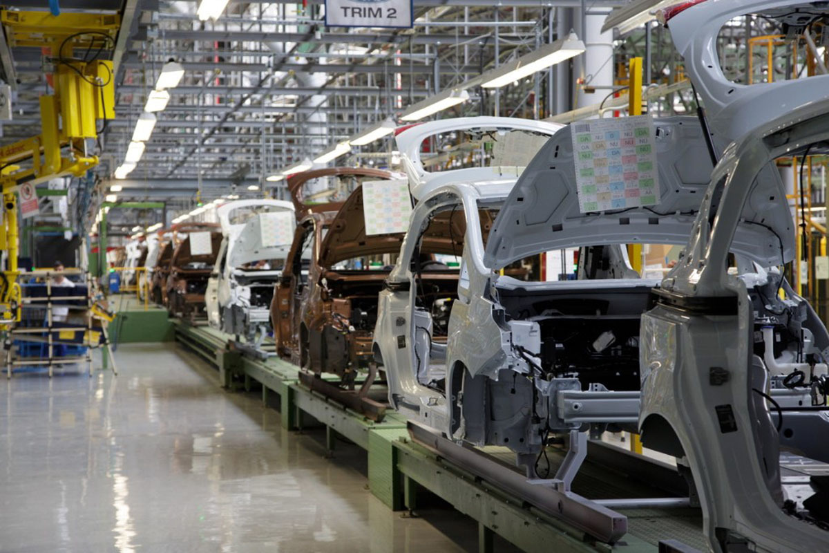 Διακόπηκε η παραγωγή στο εργοστάσιο της Dacia στη Ρουμανία λόγω απεργίας