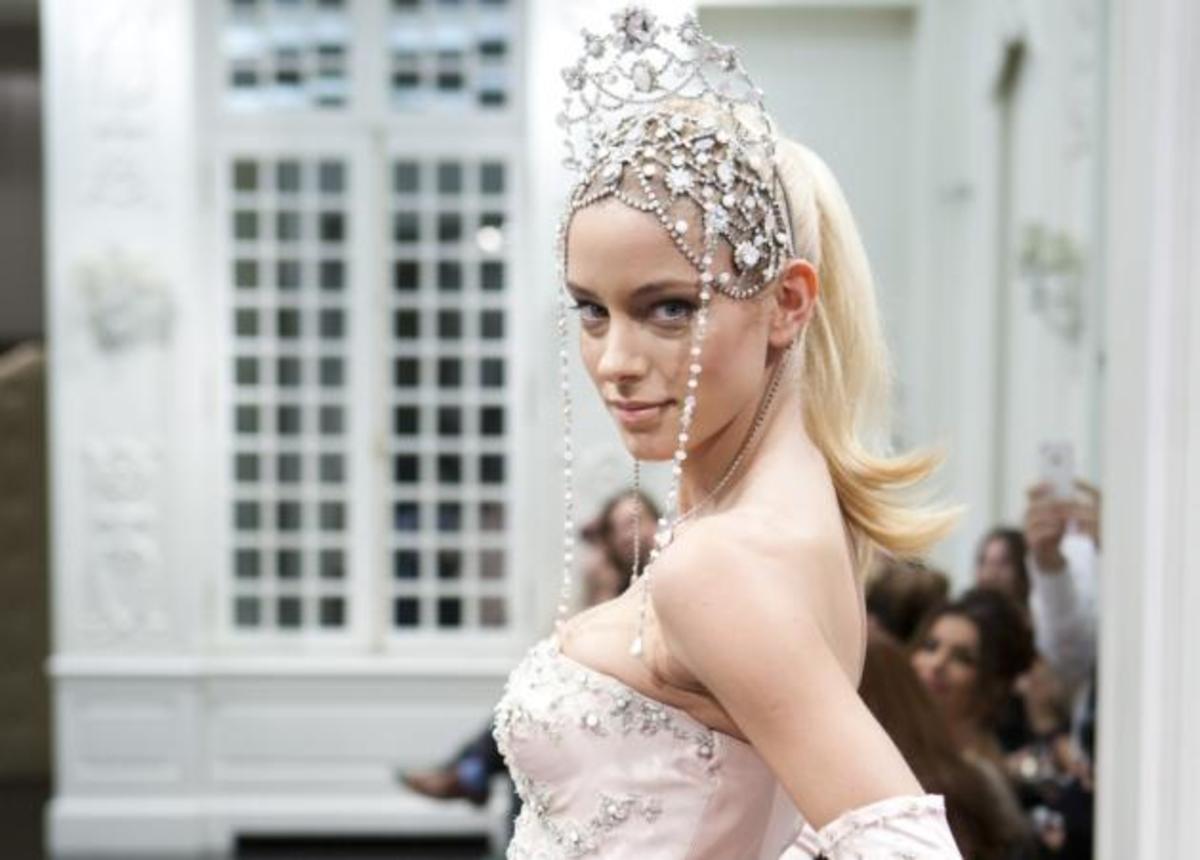 Η Lady Gaga συνεργάζεται με τη Σήλια Κριθαριώτη