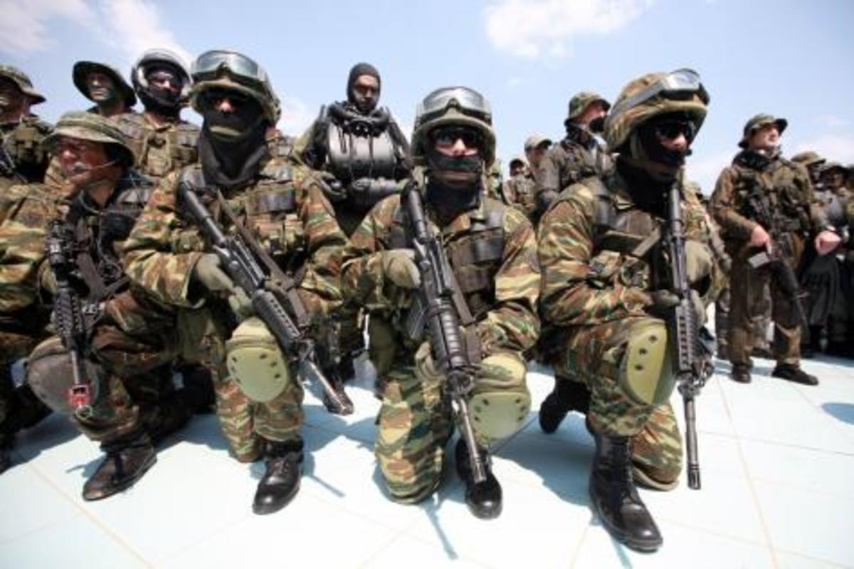 “Μάχη” σε κατοικημένες περιοχές διέταξε ο Α/ΓΕΕΘΑ. Ξαφνική Ασκηση Ειδικών Δυνάμεων