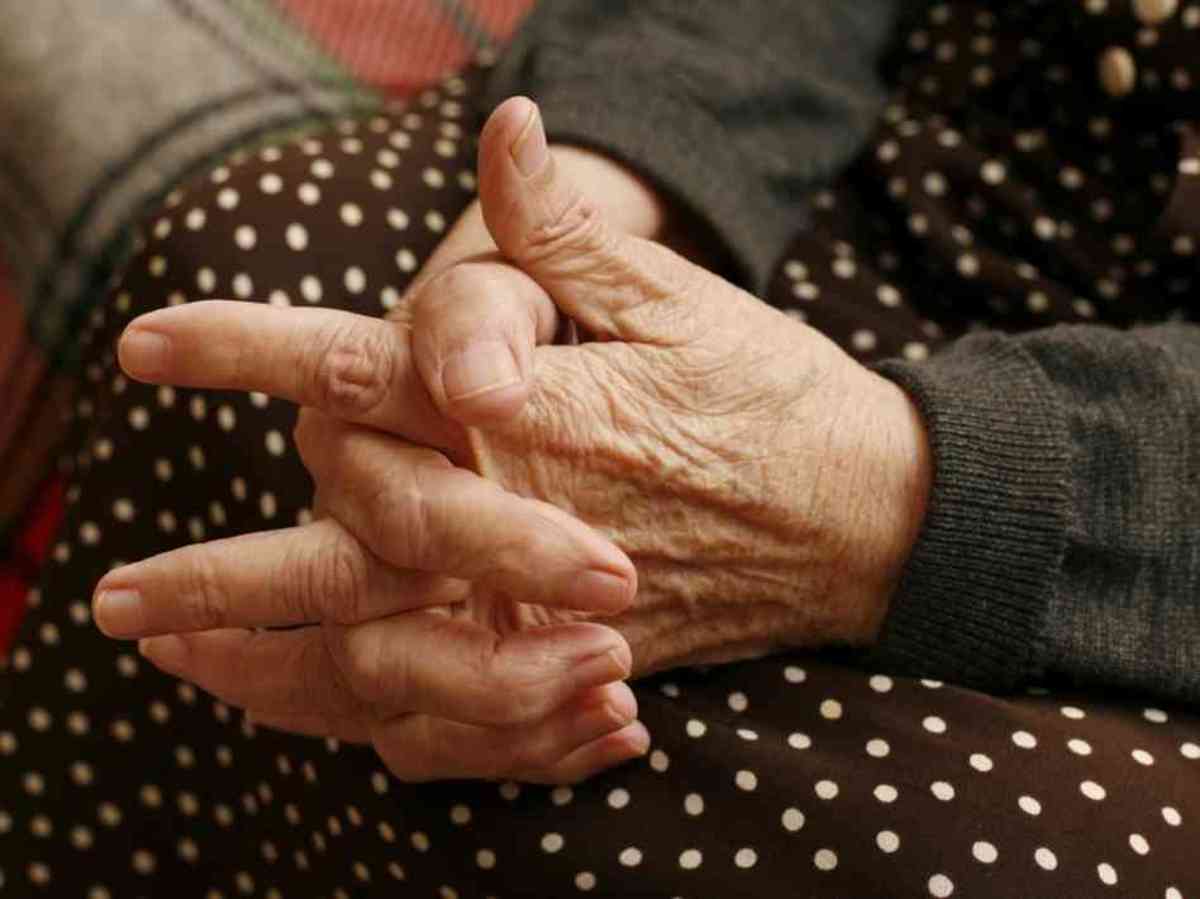 Εφιαλτική νύχτα για 80χρονη στη Στυλίδα