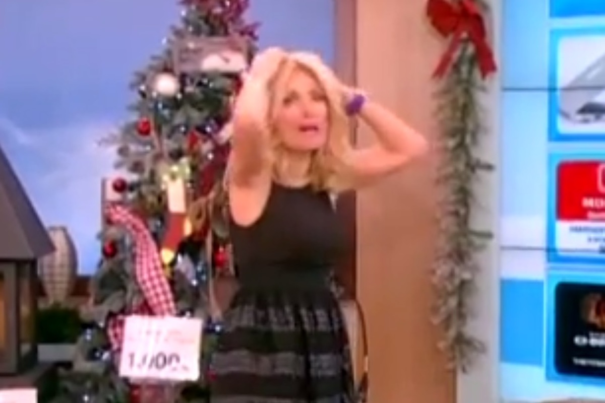 Το τηλεφώνημα της Δωροθέας Παντζοπούλου που τάραξε την Ελένη Μενεγάκη!