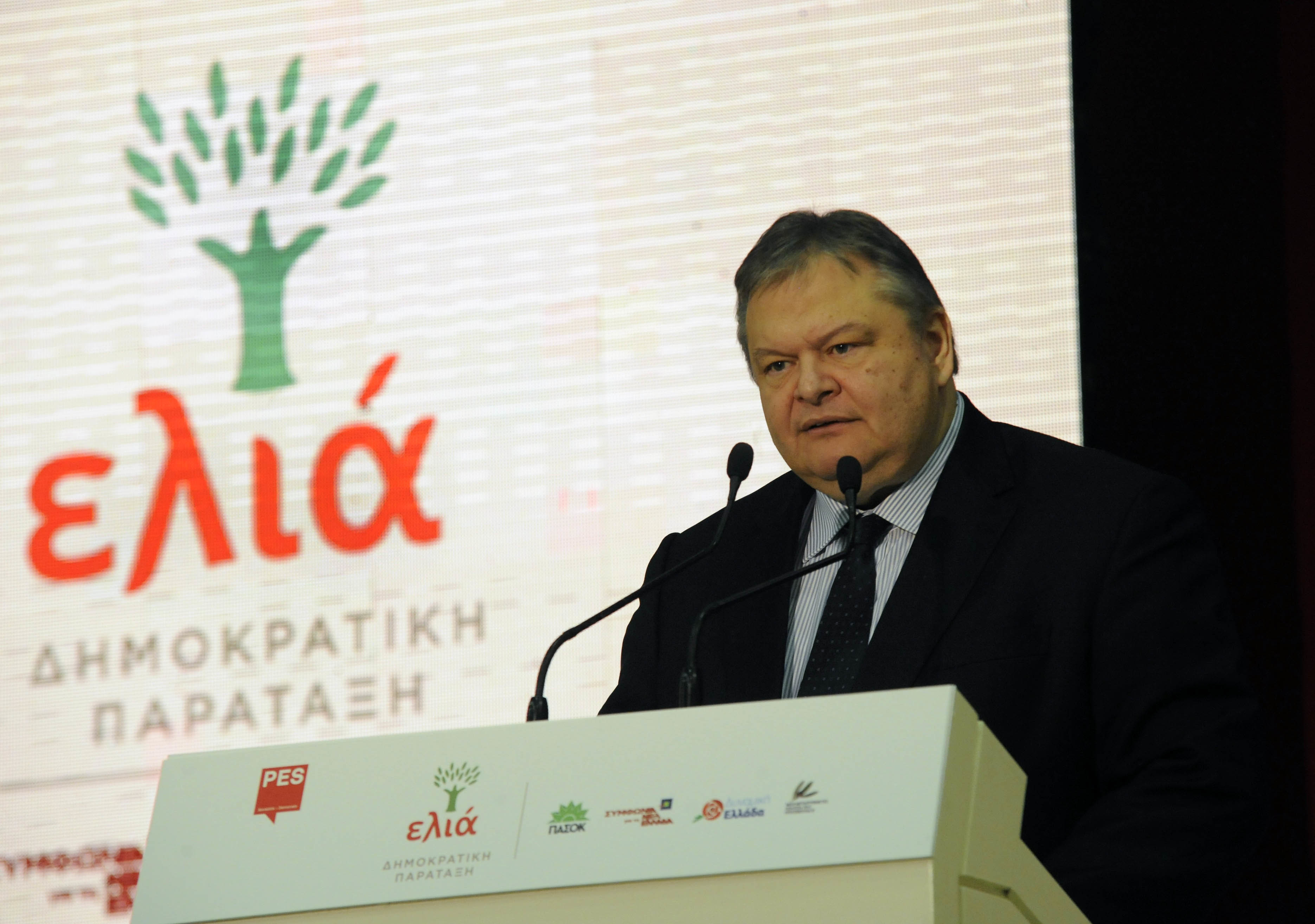 Ανοιχτή πρόσκληση Βενιζέλου σε Ποτάμι και ΔΗΜΑΡ