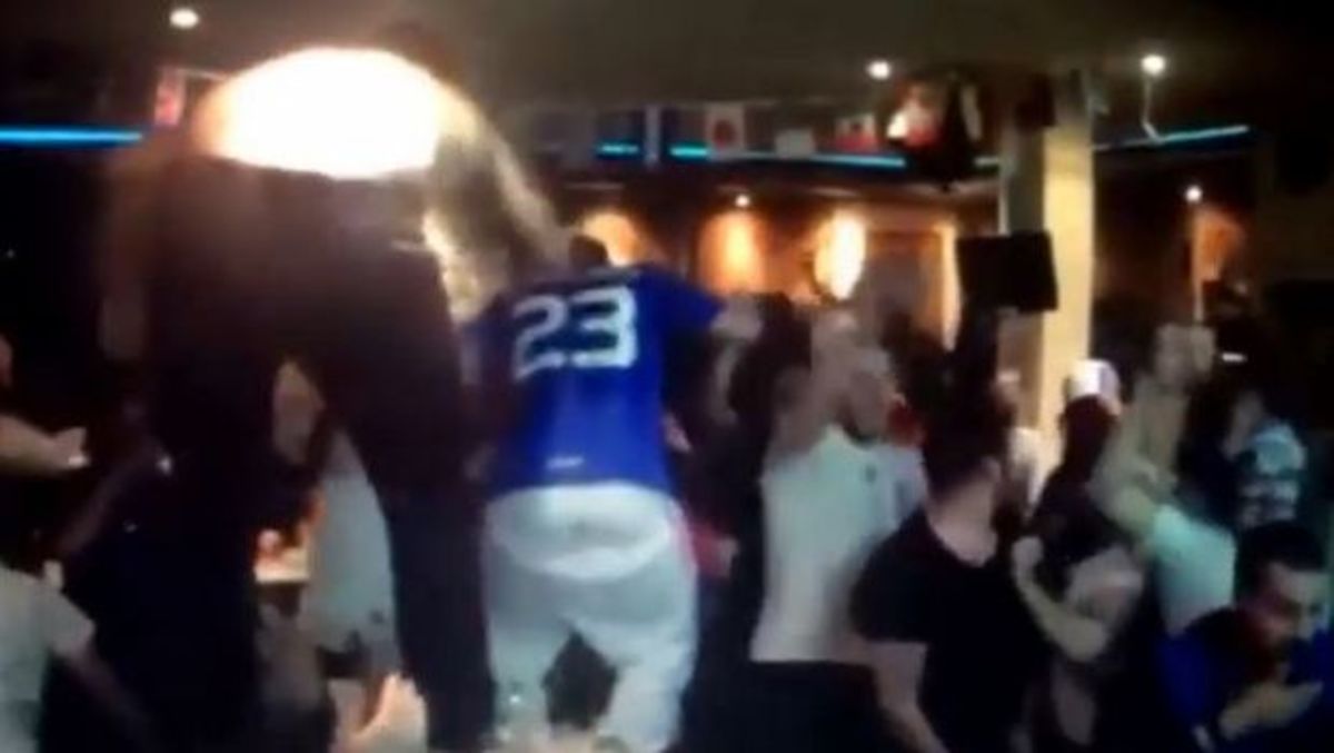 Πανικός! Τα.. έσπασαν στο γκολ του Παπασταθόπουλου (VIDEΟ)