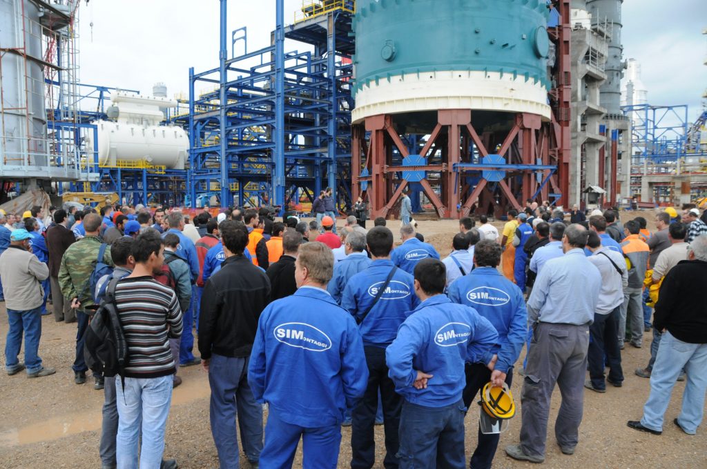 ΕΛΠΕ: Σύναψη ομολογιακών δανείων 605 εκατ. ευρώ