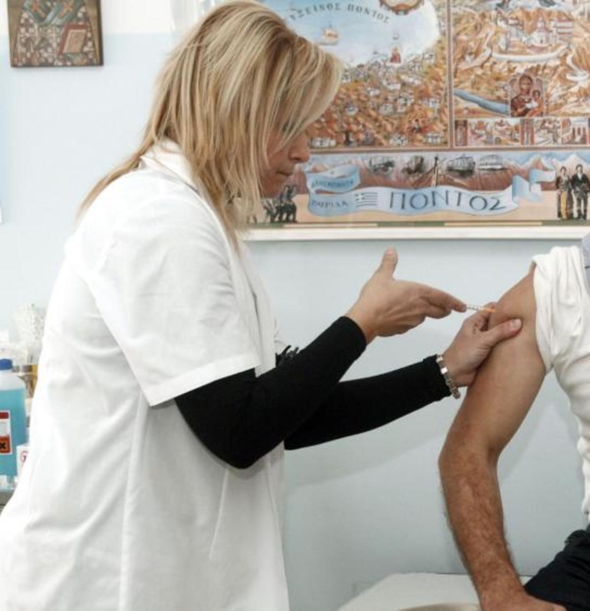 Δωρεάν εμβολιασμός για όλους, ασφαλισμένους και μη