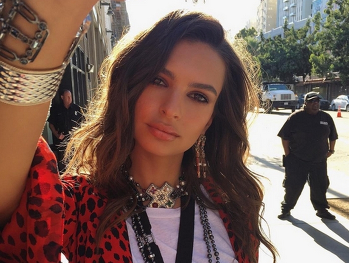 Emily Ratajkowski: Έκλεψαν 200 γυμνές φωτογραφίες της – Χάκαραν το iCloud της