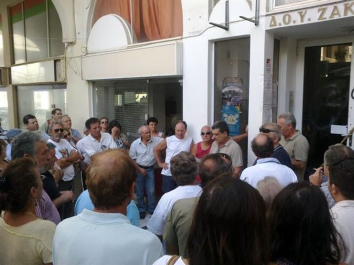 Απίστευτες ουρές για την πληρωμή του ΕΝΦΙΑ