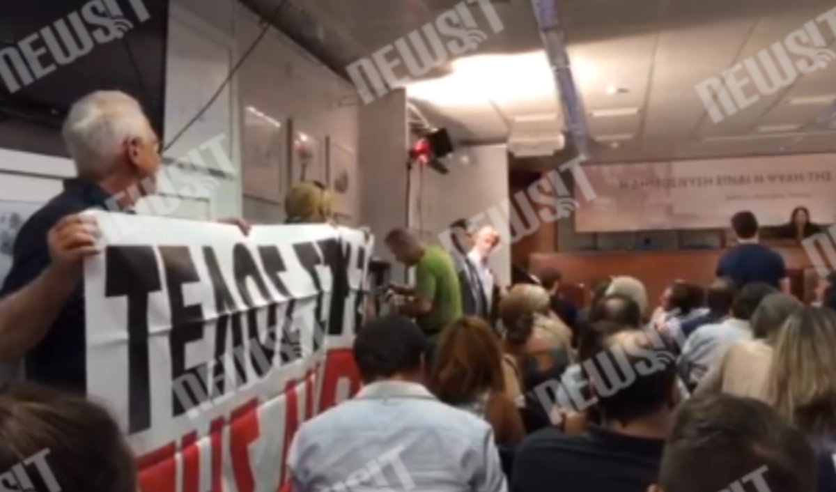 Συμβασιούχοι Βουλής σε Κωνσταντοπούλου