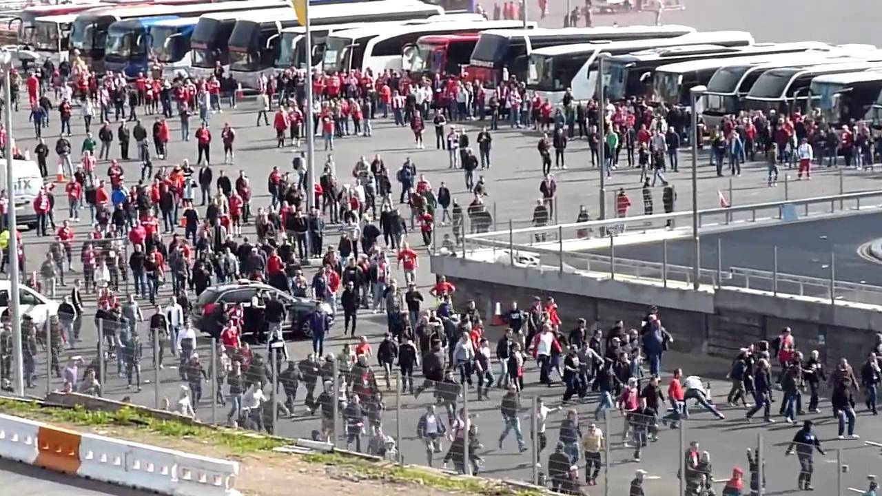Επεισόδια στο Λονδίνο λίγες ώρες πριν τον τελικό! (VIDEO)