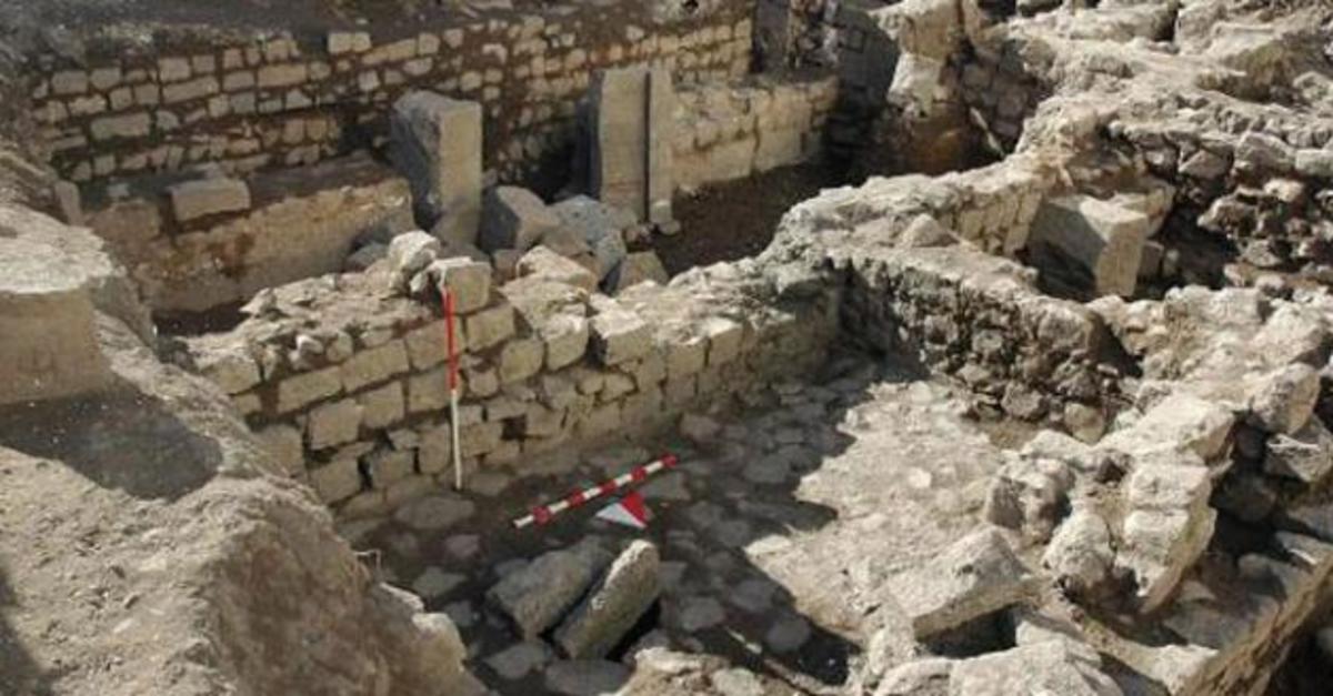 Χτίζουν τζαμί πάνω σε ερείπια εκκλησίας 1600 ετών!