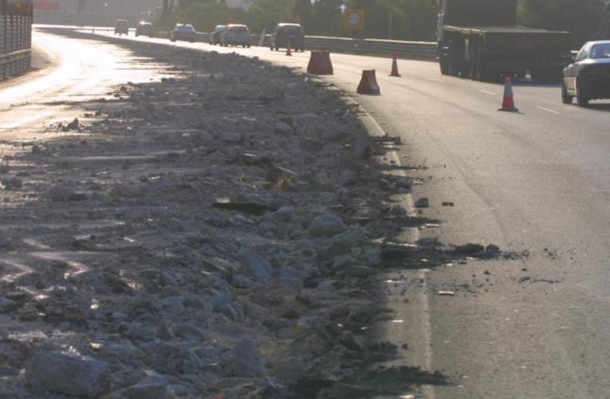 Κλείνει για δύο μήνες μεγάλο μέρος της λεωφόρου Καλυβίων λόγω έργων