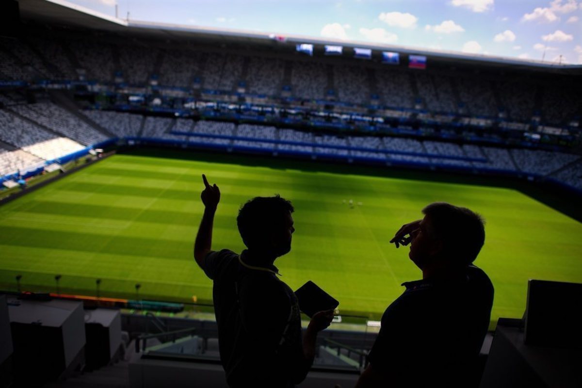 EURO 2016: Πρεμιέρα στα γήπεδα της Γαλλίας