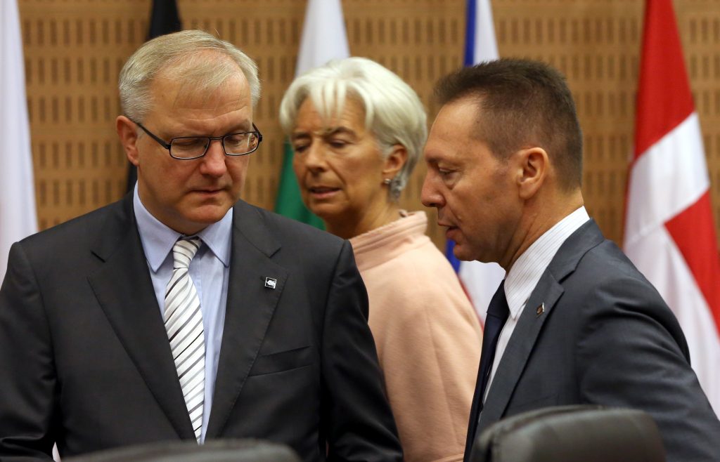 Μπαλάκι η Ελλάδα για ΔΝΤ – Γερμανία και κίνδυνος για νέα μέτρα