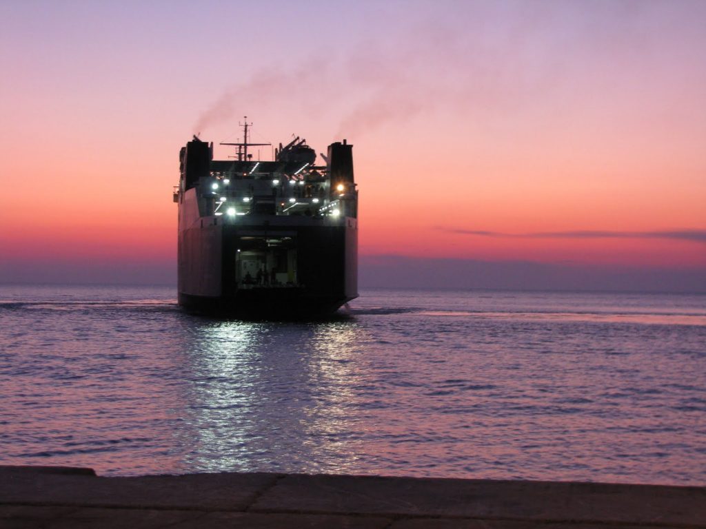 Αποκλεισμένος ο Άγιος Ευστράτιος για μια βδομάδα – Σοβαρά προβλήματα τροφοδοσίας