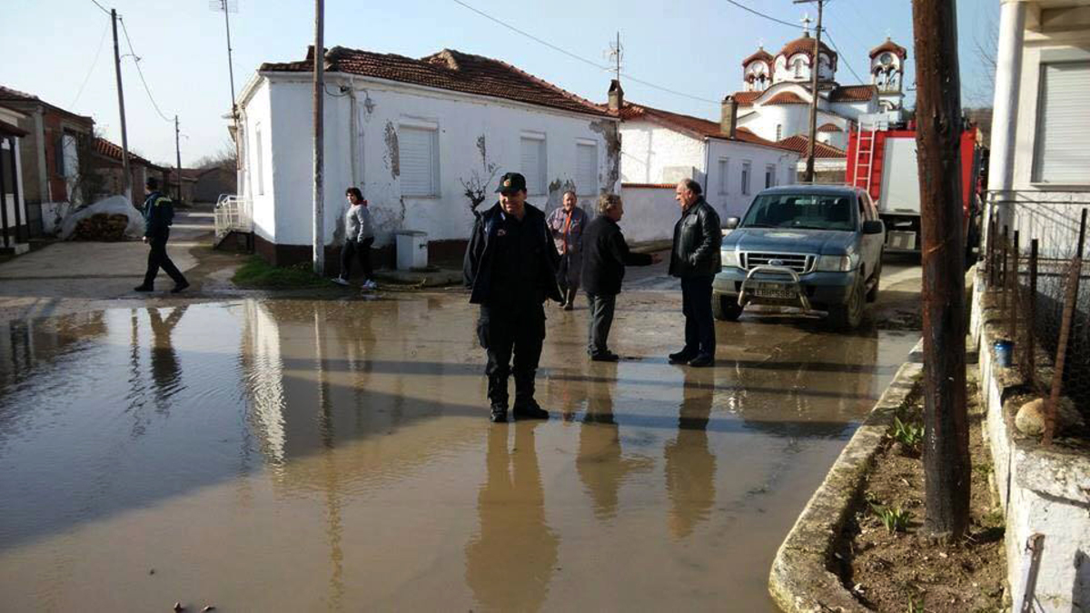 Εικόνες καταστροφής την επόμενη ημέρα στον Έβρο (ΒΙΝΤΕΟ)