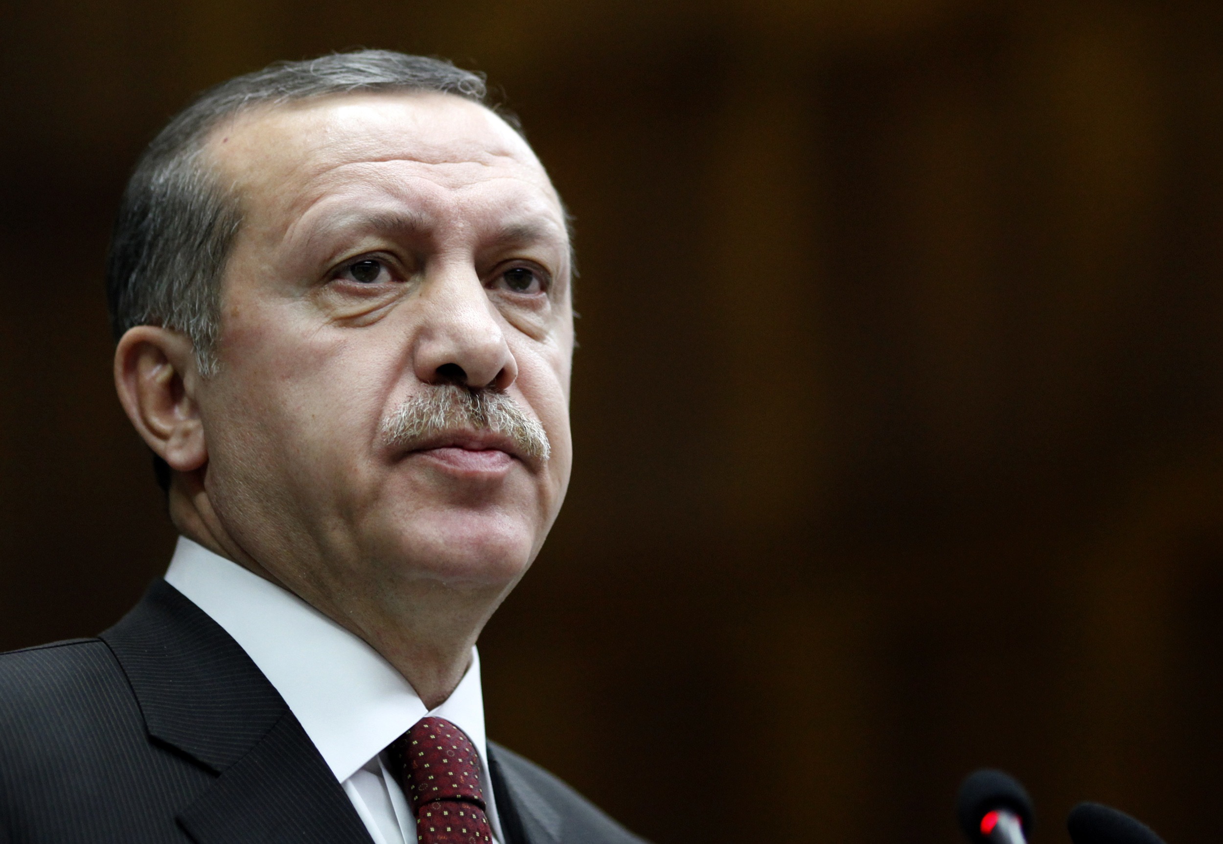 Ερντογάν: “Παρωδία η απόφαση για τη Γενοκτονία”