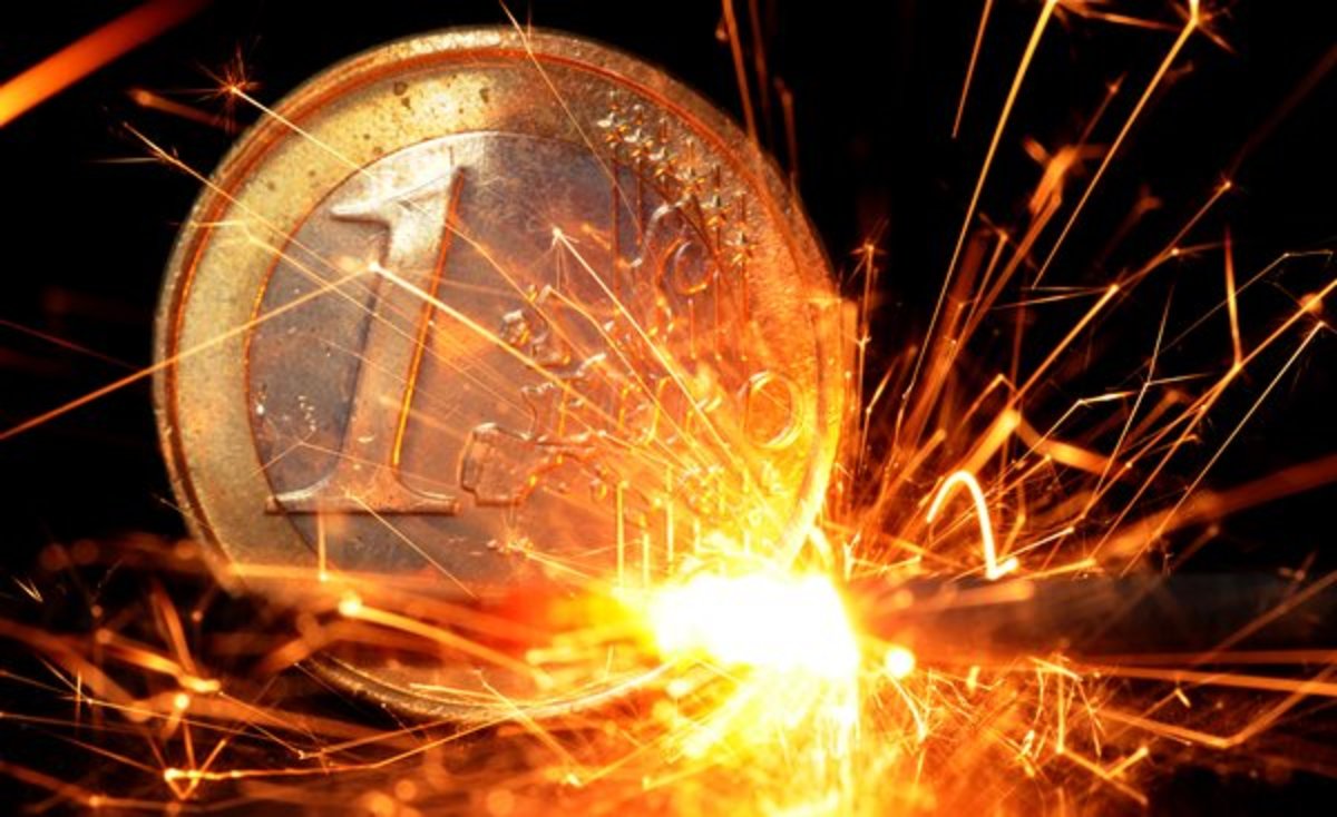 Διαβολο-εβδομάδα” για το ευρώ