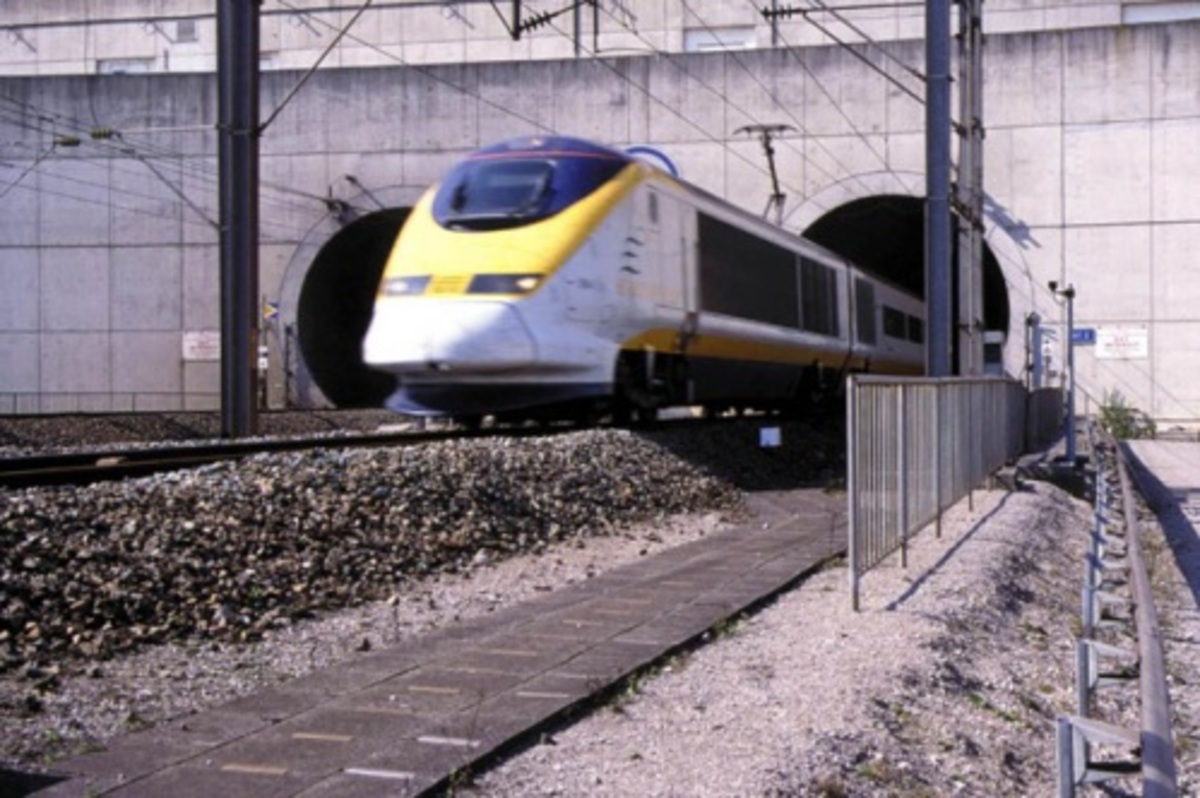 Καπνός διέκοψε την κυκλοφορία στο Eurotunnel