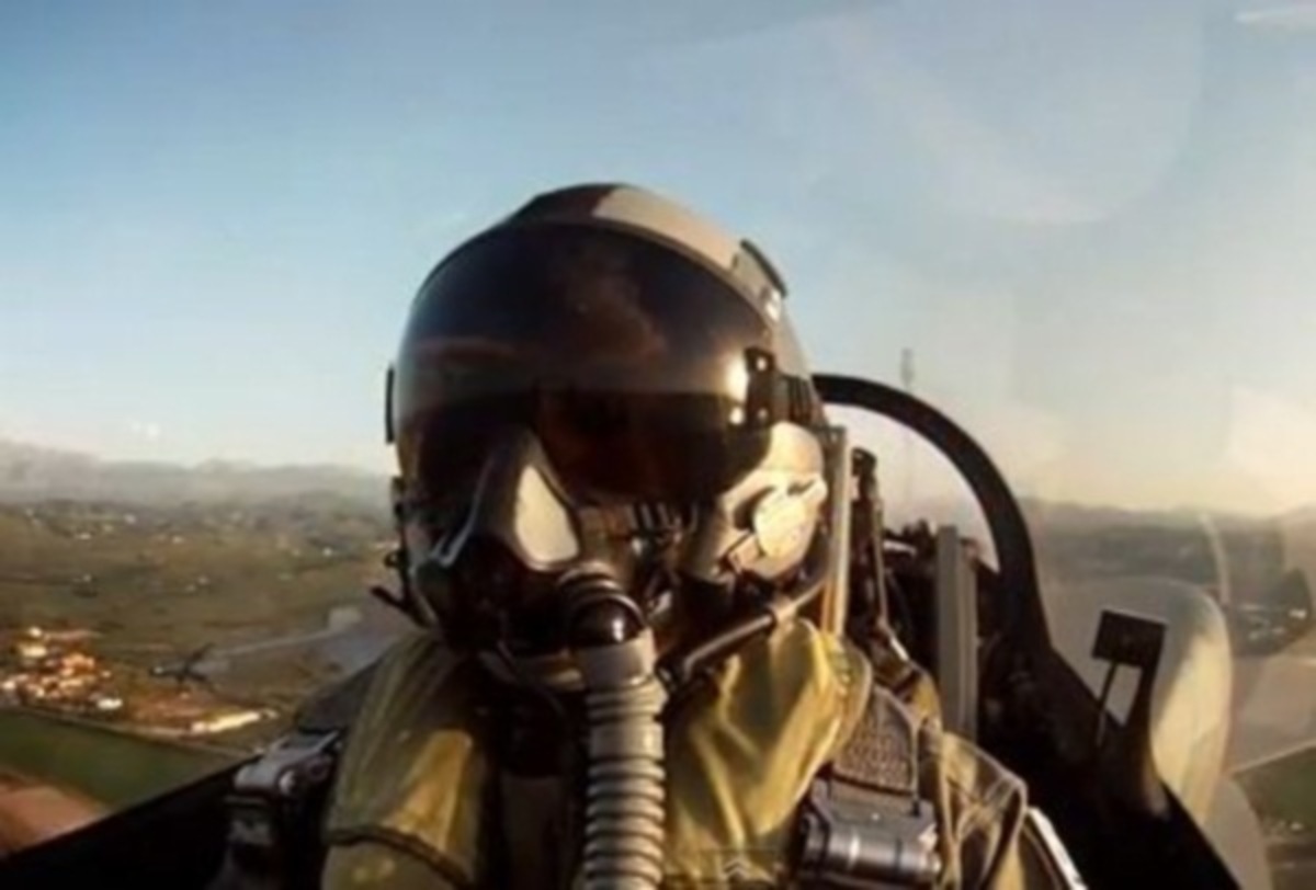 ΒΙΝΤΕΟ: F 16 πάνω από το Μάλεμε με ήχους από τη Κρήτη