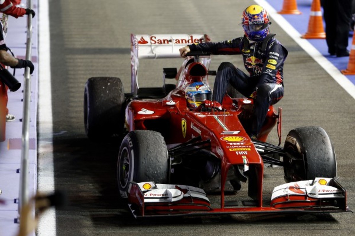 Ποινή 10 θέσεων στον Webber και επίπληξη στον Alonso γιατί έκανε τον… ταξιτζή! (Video)