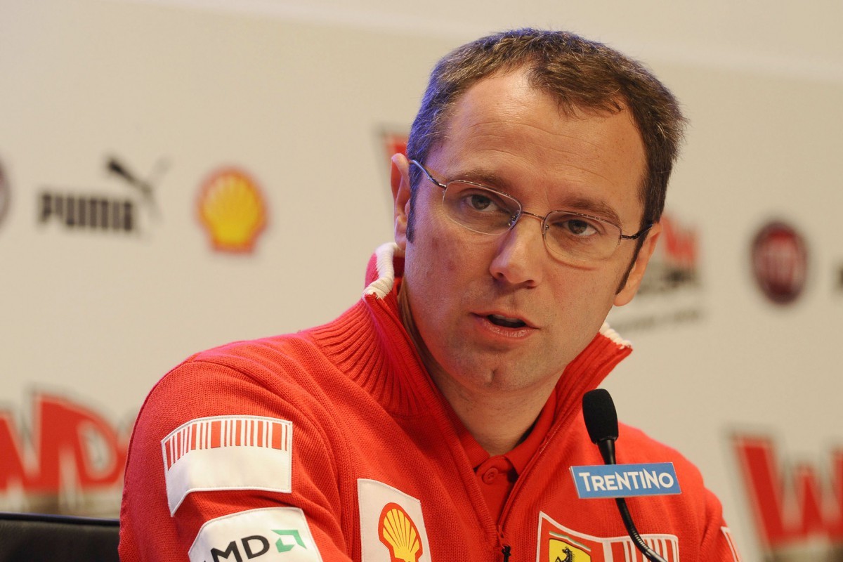 «Alonso και Raikkonen είναι ισάξιοι για τη Ferrari» δηλώνει ο επικεφαλής της ομάδας, Stefano Domenicali