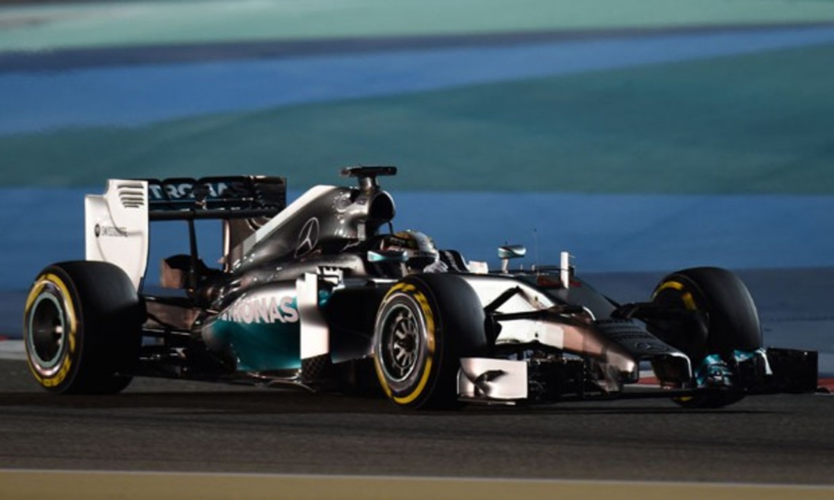 F1: Ταχύτερος ο Hamilton στις ελεύθερες δοκιμές του Bahrain